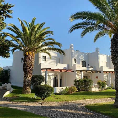 Superb Beach Townhouse At Vila Gaivota Resort Ferragudo Luaran gambar