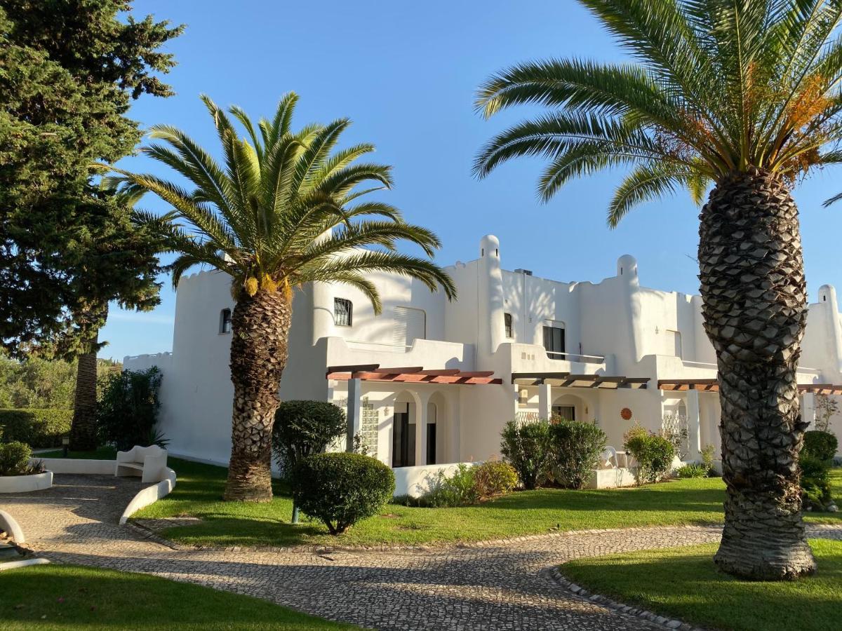 Superb Beach Townhouse At Vila Gaivota Resort Ferragudo Luaran gambar