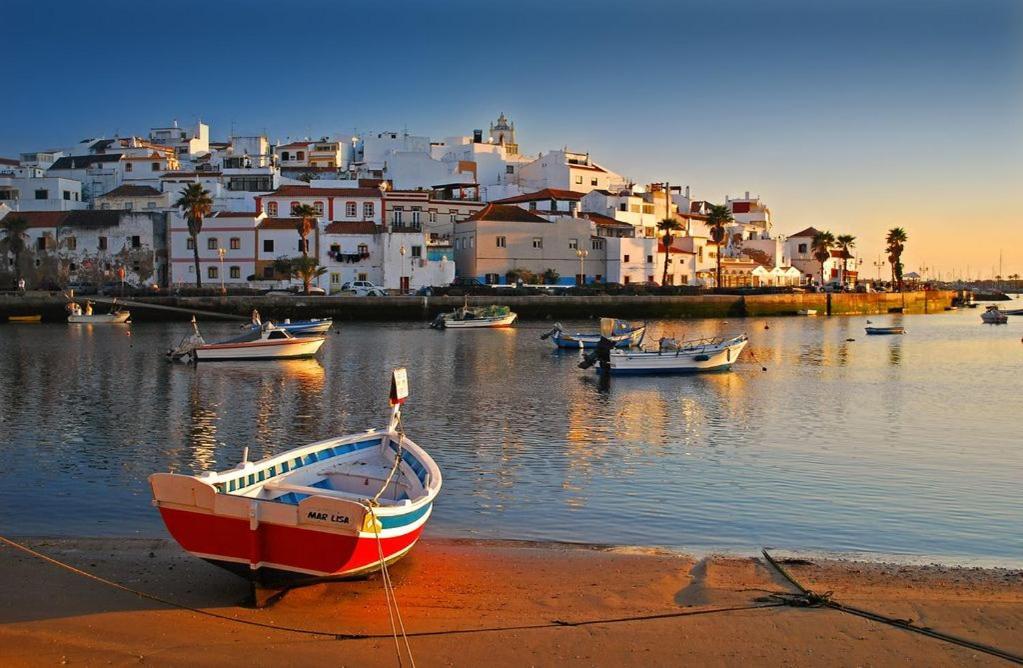 Superb Beach Townhouse At Vila Gaivota Resort Ferragudo Luaran gambar