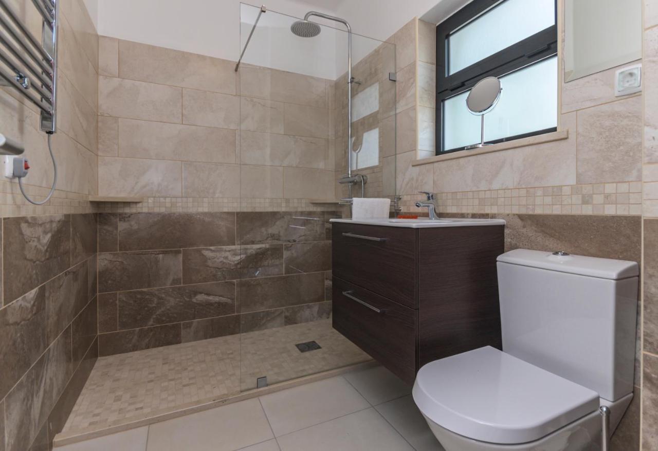 Superb Beach Townhouse At Vila Gaivota Resort Ferragudo Luaran gambar