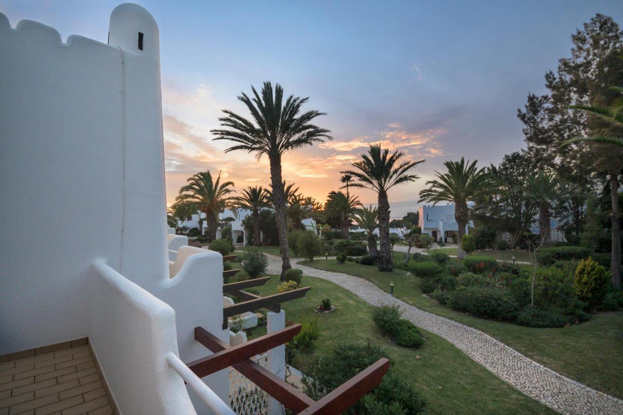 Superb Beach Townhouse At Vila Gaivota Resort Ferragudo Luaran gambar