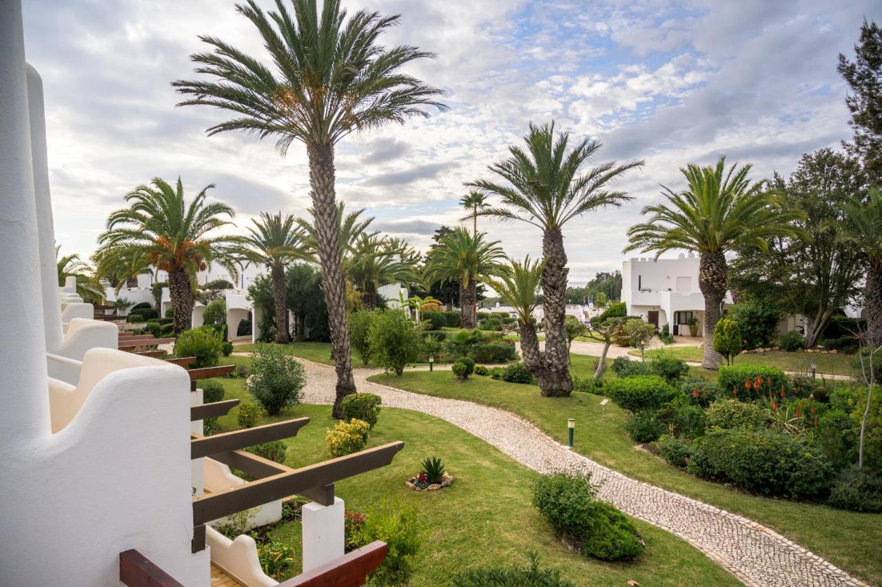 Superb Beach Townhouse At Vila Gaivota Resort Ferragudo Luaran gambar